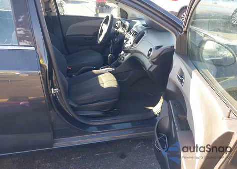 2014 Chevrolet Sonic Lt Auto из США, поврежденный, VIN 1G1JC5SH7E4188357